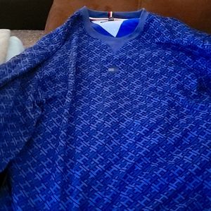 Tommy Heifer Sweater